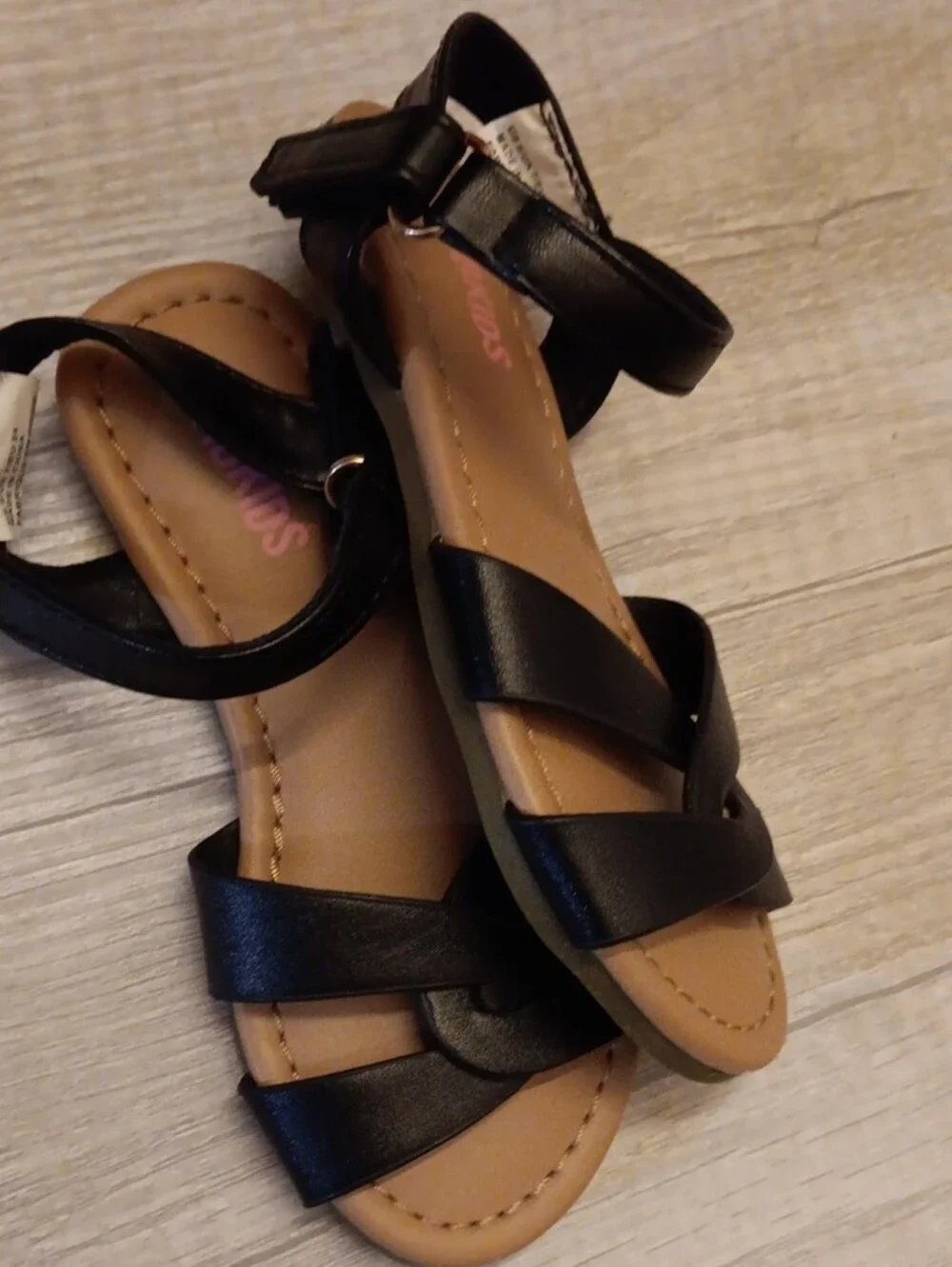 fabkids Black Strappy Girls' Sandals with Ankle Buckle